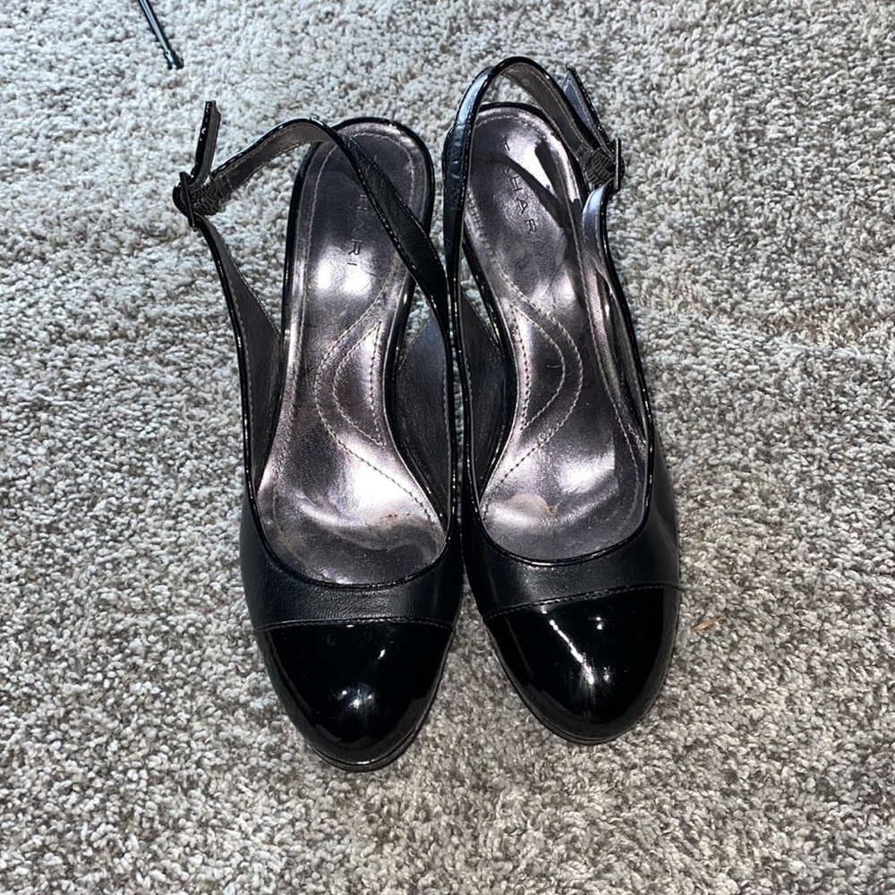 Tahari black heels